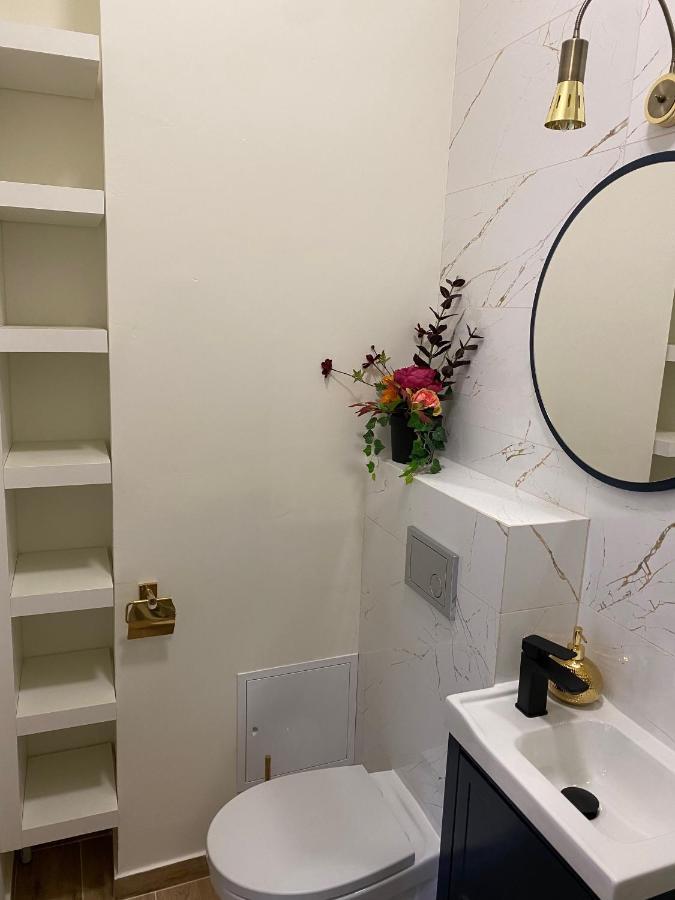 Przytulny I Nowoczesny Apartament Malgosi, 10 Min Pieszo Od Dworca I Galerii 카토비체 외부 사진